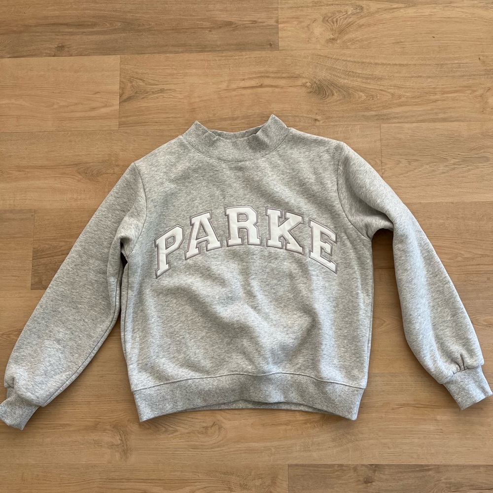 Authentic 'PARKE' mockneck Sweatshirt